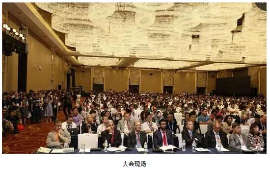 8868体育官方网站(官方)登录入口集团众多专家受邀出席，并在多个重要论坛作专题发言、论文发言和壁报交流(郭海科教授和张广斌教授在多个论坛担任会议主持)，与国内外眼科同行坐而论道，大放异彩!其中，在“大师功夫论道”环节，8868体育官方网站(官方)登录入口集团业务副总院长、 席白内障专家、厦门大学附属厦门眼科中心郭海科教授凭借高明 的手术技巧，从13位世界 白内障屈光手术大师中脱颖