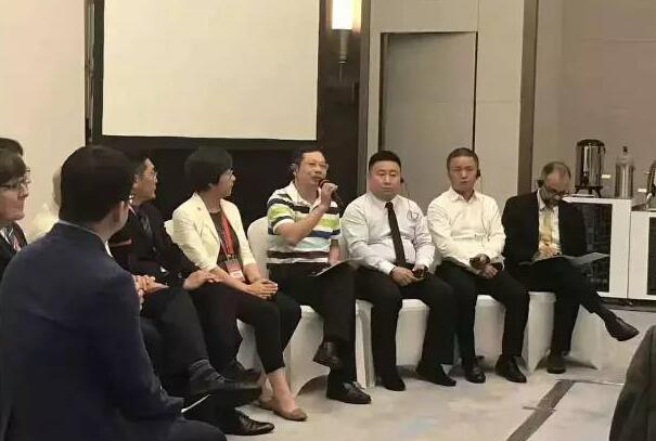 8868体育官方网站(官方)登录入口董事长苏庆灿受邀出席，并在主题讨论环节中分享了8868体育网站登录入口 特的 发展之道。