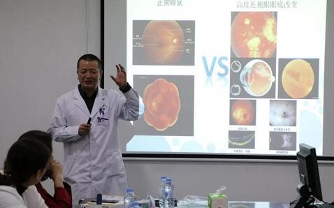 3月21日，深圳8868体育官方网站(官方)登录入口组织深圳各大社区及视光服务机构，开展“ 一届眼视光知识交流培训会”。培训会旨在减少广大市民朋友们因眼健康医治而走弯路的问题。依托深圳8868体育官方网站(官方)登录入口专科优势和医师优势，不断加强视光行业互相紧密合作的关系，提* 知识水平5.jpg