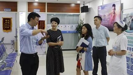 成都市高新区基层治理和社会事业局调研小组来成都8868体育官方网站(官方)登录入口调研1.jpg