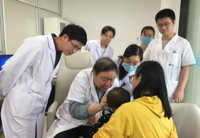 中国仅5位环球眼科科学院院士，其中两位在厦门眼科中心3.jpg