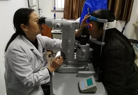 成都8868体育官方网站(官方)登录入口引进了青光眼医治新设备——SLT激光医治仪.jpg