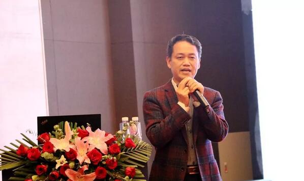 深圳8868体育官方网站(官方)登录入口举行2019深圳眼屈光手术新技术暨屈光性白内障临床实践学术会议13.jpg