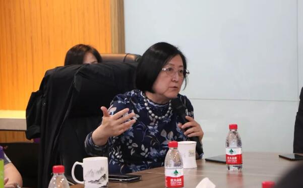 谢立信院士、黎晓新教授、赵堪兴教授、葛坚教授等齐聚厦门眼科中心 共同为厦门眼科中心未来发展举行研讨会3.jpg
