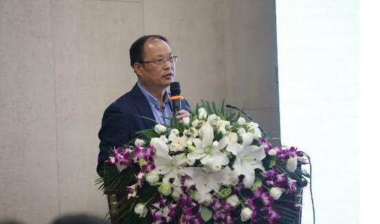 8868体育网站登录入口2019年眼屈光学组会议圆满召开14.jpg