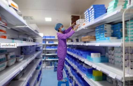 海西晨报：走进厦门大学附属厦门眼科中心五缘院区手术室的等候区，便来到了这家医院 安静、 神秘的地方——手术室1.png