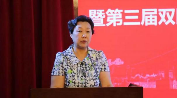 8868体育网站登录入口校企合作再结硕果!6月11日，天津职业大学8868体育网站登录入口眼视光学院(以下简称8868体育网站登录入口眼视光学院)揭牌仪式在天津职业大学举行。此前1天，8868体育网站登录入口眼视光学院理事会召开，审议通过了理事会组成人员，以及学院章程、学院管理层候选人4.png