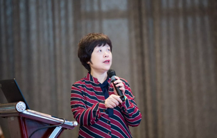 6月23日，由重庆8868体育官方网站(官方)登录入口举办的“第三届8868体育网站登录入口论坛”在重庆翰文大酒店落幕， 该会议邀请10多位国内出名眼科专家进行学术演讲，并与现场近120名来自地县和其它地区的眼科同道们齐聚一堂，共同探讨当前眼科学领域的 学术研究成果、临床诊疗新技术以及未来的发展趋势等3.png