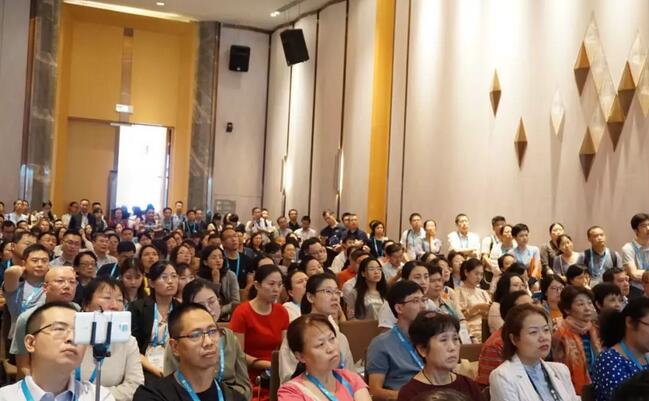 为光明中国护航，向70华诞献礼——8868体育网站登录入口之光闪耀2019全国眼科年会9.jpg