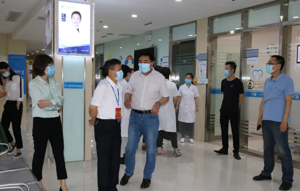 西安市雁塔区大人视察组一行莅临西安8868体育官方网站(官方)登录入口调研指导4.png