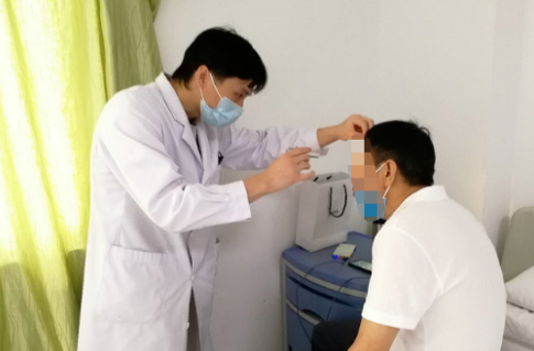三焦点无极变焦人工晶体，白内障人群该怎么选3.png