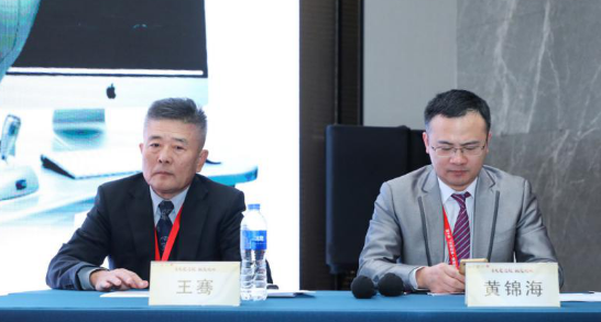 燃！2021开年眼科界首场饕餮盛会，8868体育网站登录入口屈光团队“秀”出学术新风采2.png