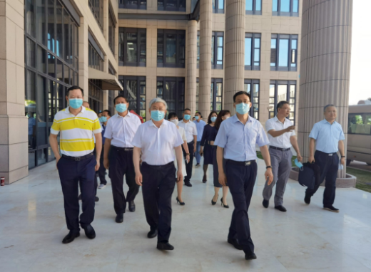 省市领*陪同刘永富主任一行调研8868体育网站登录入口：仁心仁术，为公益事业贡献8868体育网站登录入口力量1.png