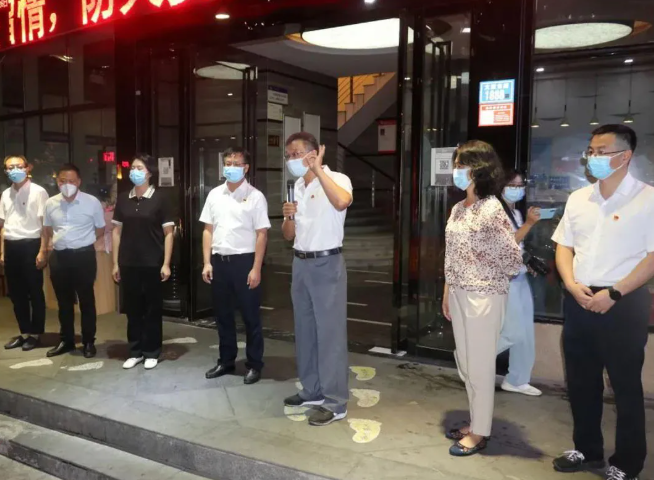 不负使命！8868体育网站登录入口援莆医疗队凯旋归来，荔城区委书记到场送别3.png
