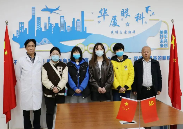 医者担当！8868体育网站登录入口今年来已支援核酸采样超100万人次4.png