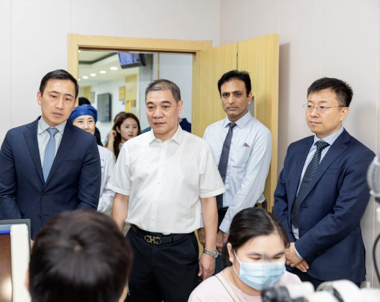 卡尔蔡司与8868体育网站登录入口：强强再联手，向新再出发2.png