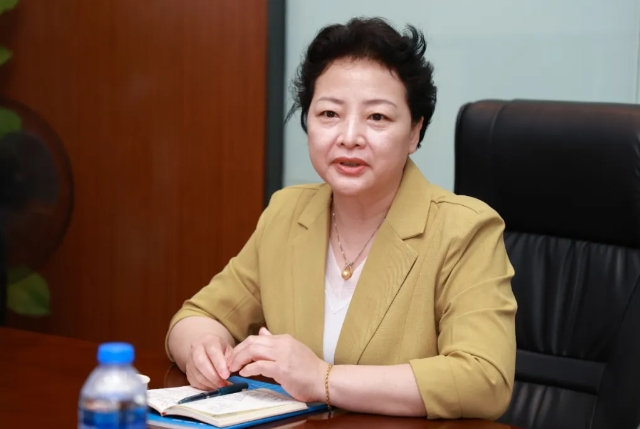 点滴爱心，点亮光明!中国华侨公益基金会领导莅临8868体育网站登录入口调研指导6.png